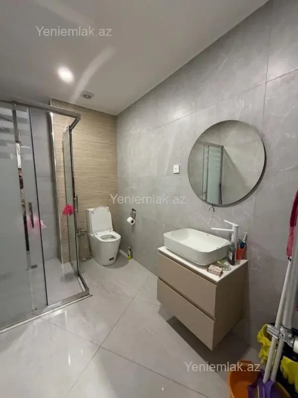 Satılır 2 otaqlı yeni tikili 61 m²