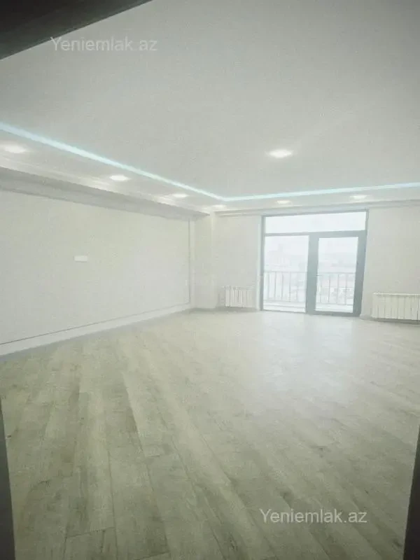 Satılır 2 otaqlı yeni tikili 60 m²
