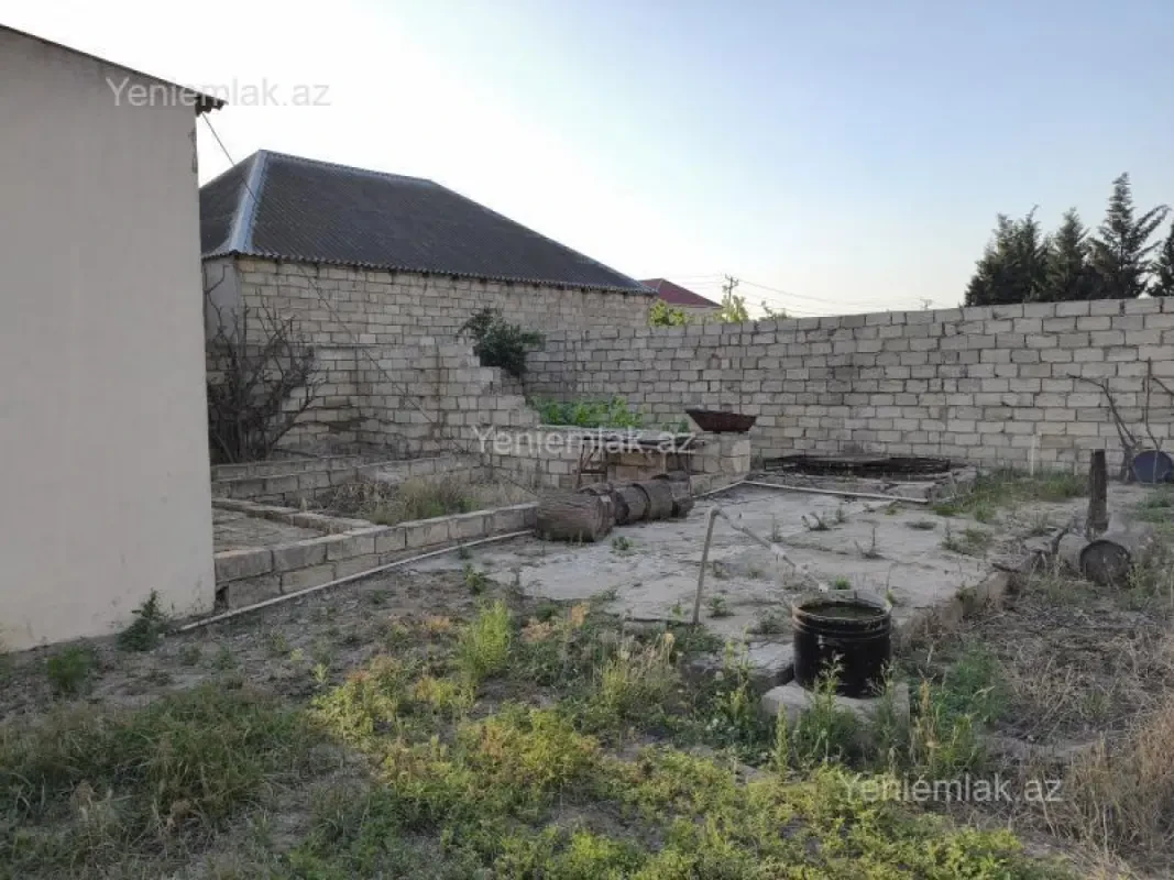 Satılır 3 otaqlı həyət evi 150 m²