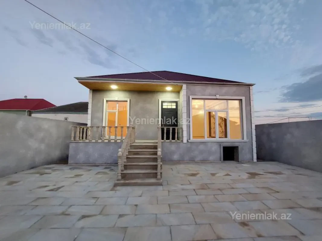 Satılır 3 otaqlı həyət evi 108 m²