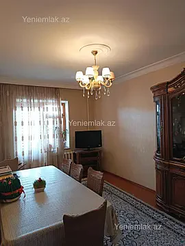 Satılır 4 otaqlı köhnə tikili 100 m² — Bakı, Binəqədi 4 otaq 100.00 m²