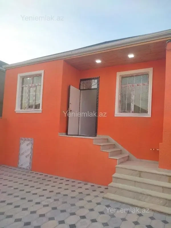Satılır 3 otaqlı həyət evi 80 m²