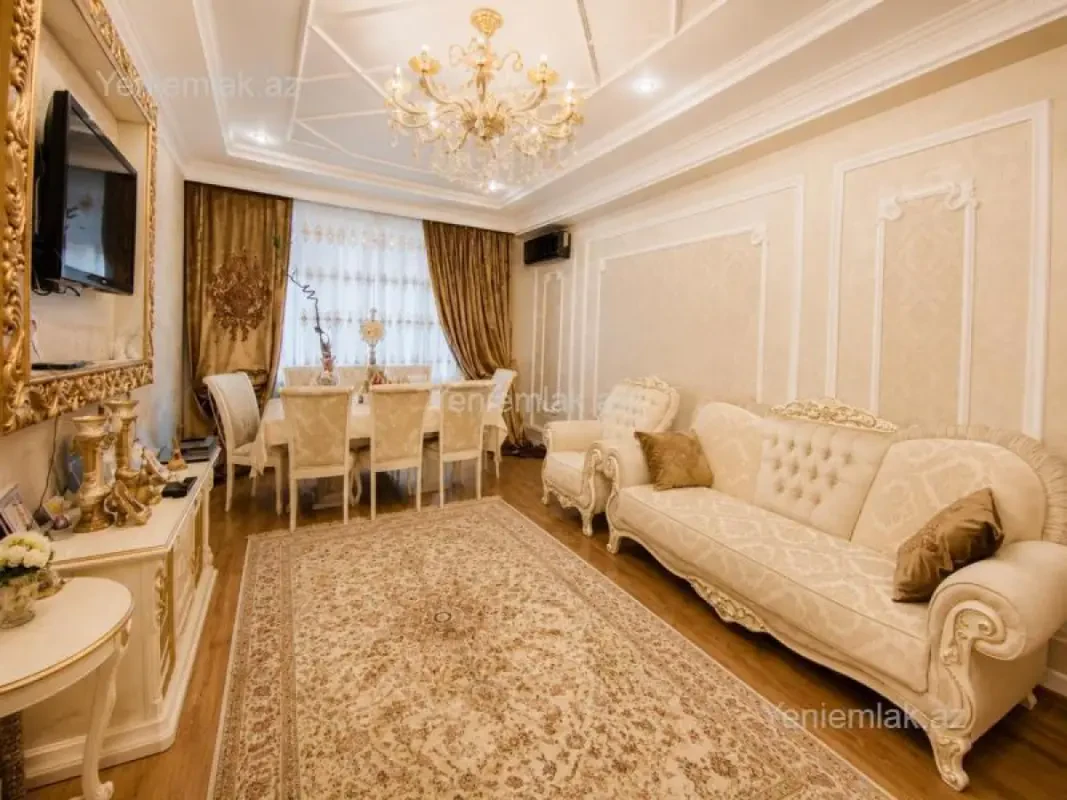 Satılır 3 otaqlı yeni tikili 120 m²