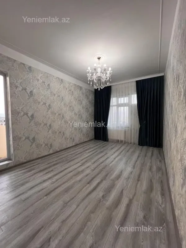 Satılır 2 otaqlı köhnə tikili 60 m²