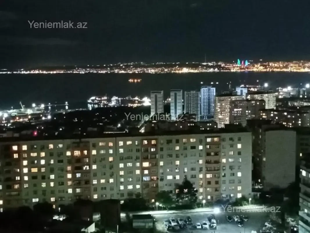 Satılır 3 otaqlı köhnə tikili 80 m²