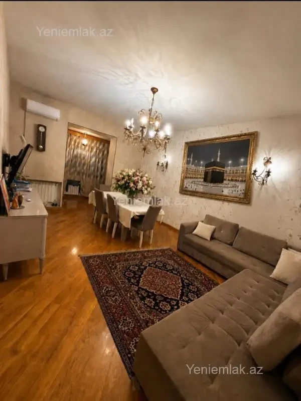 Satılır 3 otaqlı köhnə tikili 85 m²
