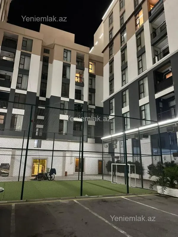 Satılır 3 otaqlı yeni tikili 125 m²