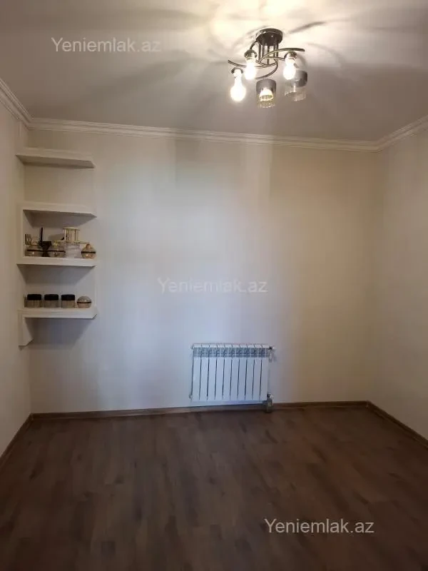 Satılır 3 otaqlı həyət evi 100 m²