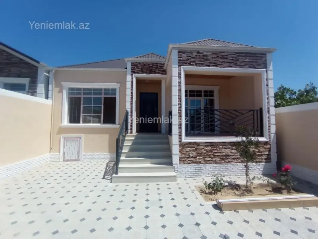Satılır 4 otaqlı həyət evi 120 m²