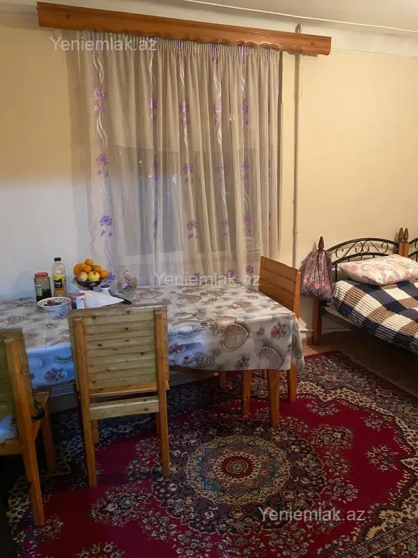 Satılır 2 otaqlı köhnə tikili 35 m²