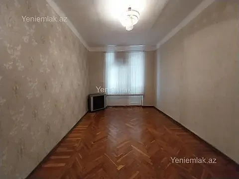 Satılır 3 otaqlı köhnə tikili 75 m² — Bakı, Yasamal 3 otaq 75.00 m²