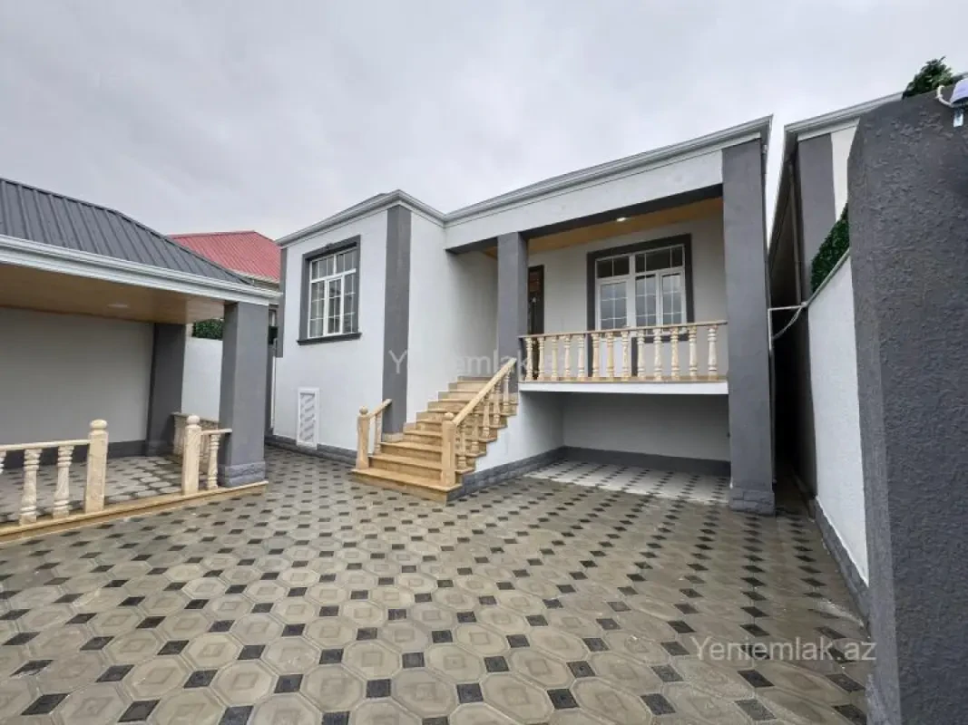 Satılır 4 otaqlı həyət evi 120 m²