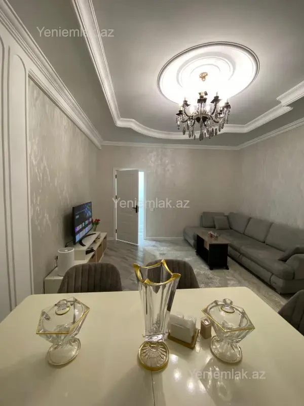 Satılır 2 otaqlı yeni tikili 62 m²