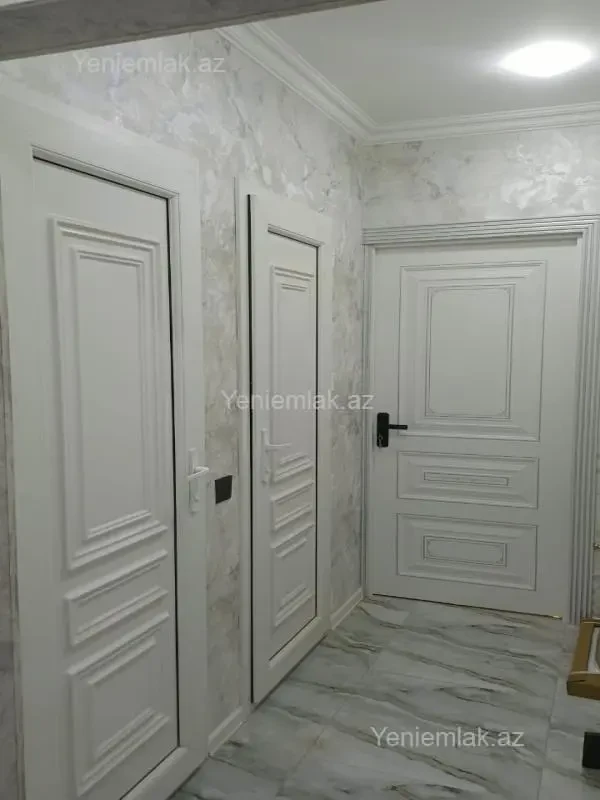 Satılır 3 otaqlı köhnə tikili 75 m²