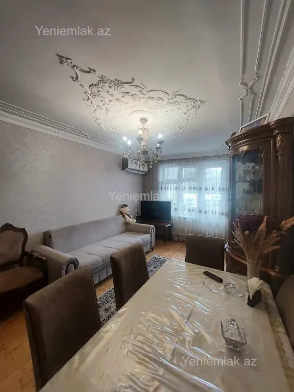 Satılır 2 otaqlı köhnə tikili 46 m²