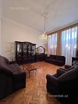 Satılır 2 otaqlı köhnə tikili 100 m² — Bakı, Səbail 2 otaq 100.00 m²