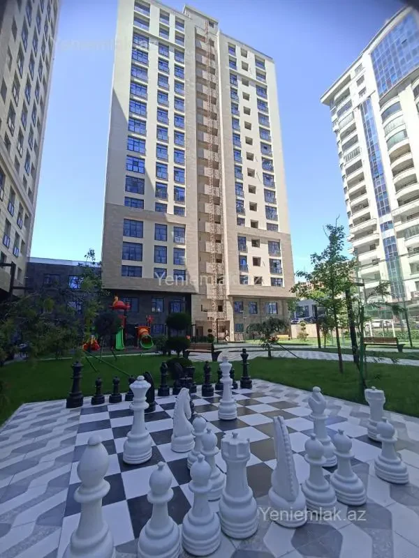 Satılır 4 otaqlı yeni tikili 197 m²