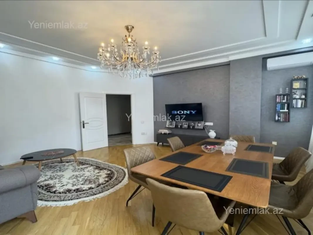 Satılır 3 otaqlı yeni tikili 95 m²