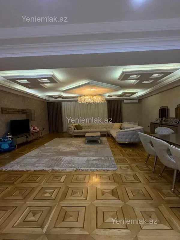 Satılır 4 otaqlı yeni tikili 235 m²