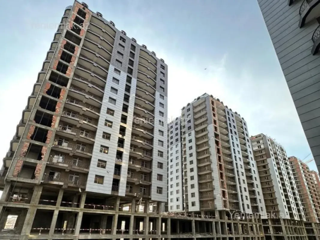 Satılır 2 otaqlı yeni tikili 71.57 m²