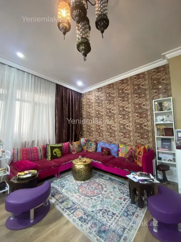 Satılır 4 otaqlı yeni tikili 157 m²