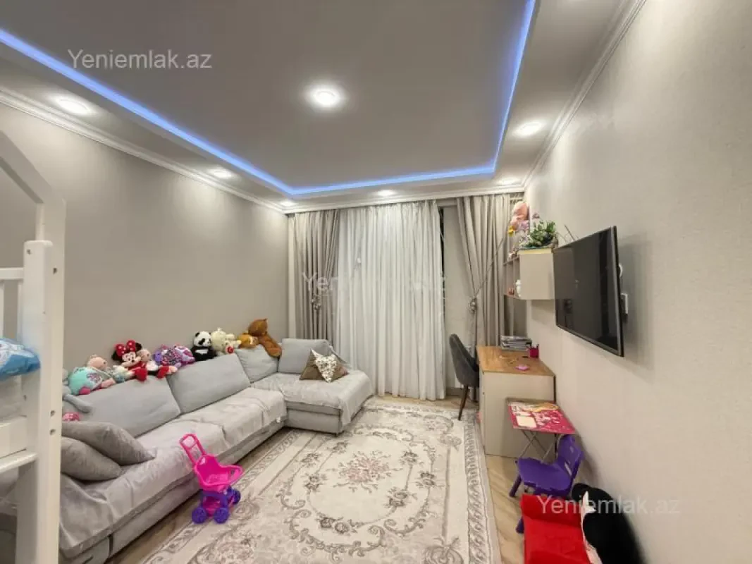 Satılır 2 otaqlı yeni tikili 87 m²