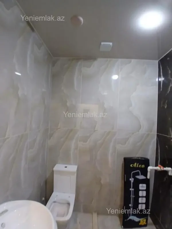 Satılır 3 otaqlı yeni tikili 63 m²