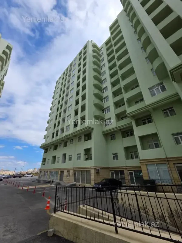 Satılır 2 otaqlı yeni tikili 60 m²