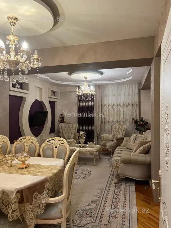Satılır 3 otaqlı yeni tikili 120 m²