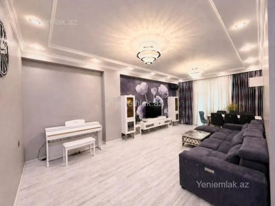 Satılır 3 otaqlı yeni tikili 100 m²