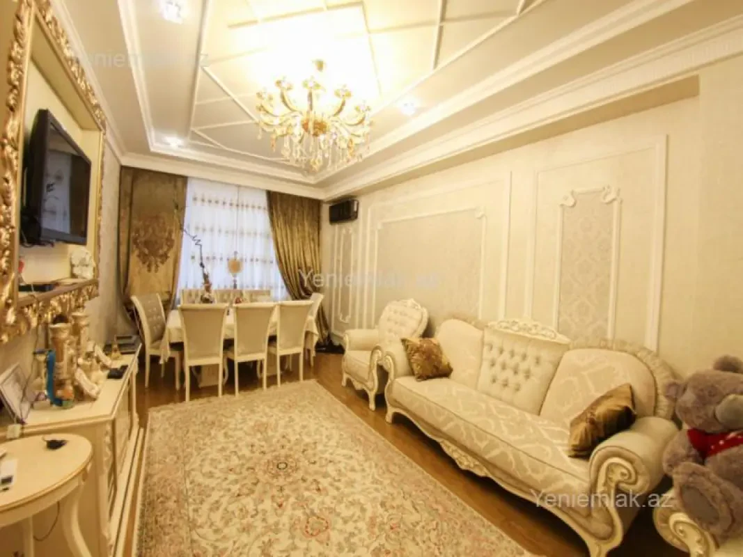 Satılır 3 otaqlı yeni tikili 120 m²