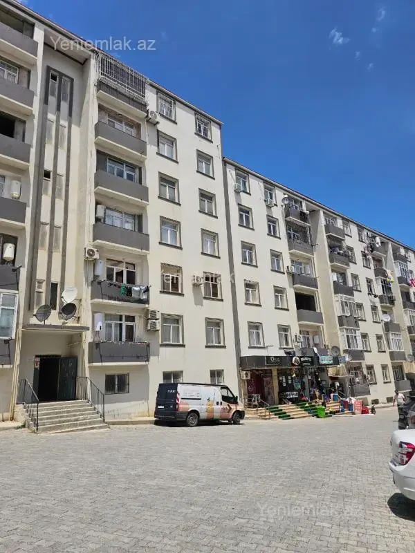 Satılır 2 otaqlı yeni tikili 83 m²