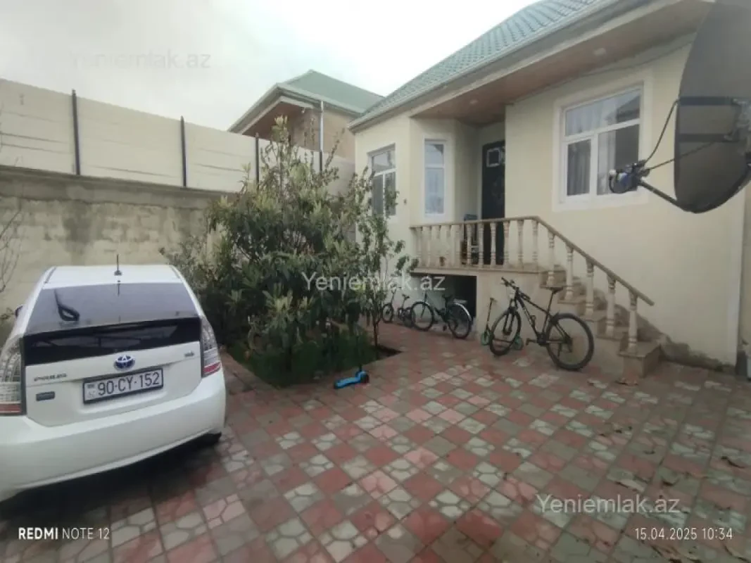 Satılır 3 otaqlı həyət evi 100 m²