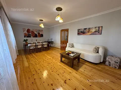 Satılır 4 otaqlı köhnə tikili 95 m² — Bakı, Səbail 4 otaq 95.00 m²