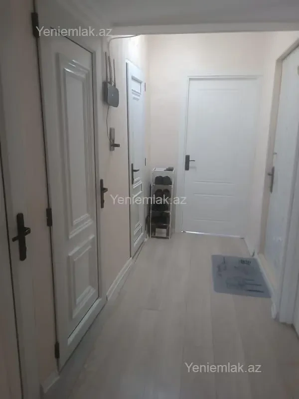 Satılır 3 otaqlı köhnə tikili 60 m²