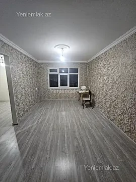 Satılır 1 otaqlı köhnə tikili 33 m² — Sumqayıt, 4-cü mikrorayon 1 otaq 33.00 m²