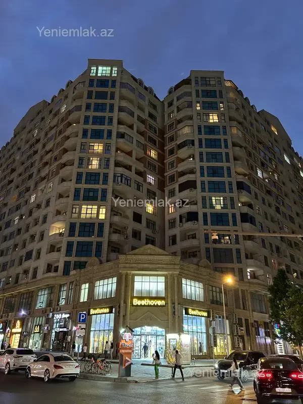 Satılır 2 otaqlı yeni tikili 84 m²
