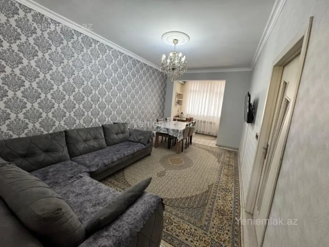Satılır 2 otaqlı köhnə tikili 50 m²