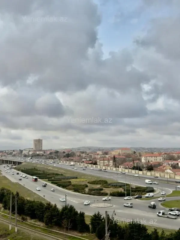 Satılır 3 otaqlı yeni tikili 95 m²