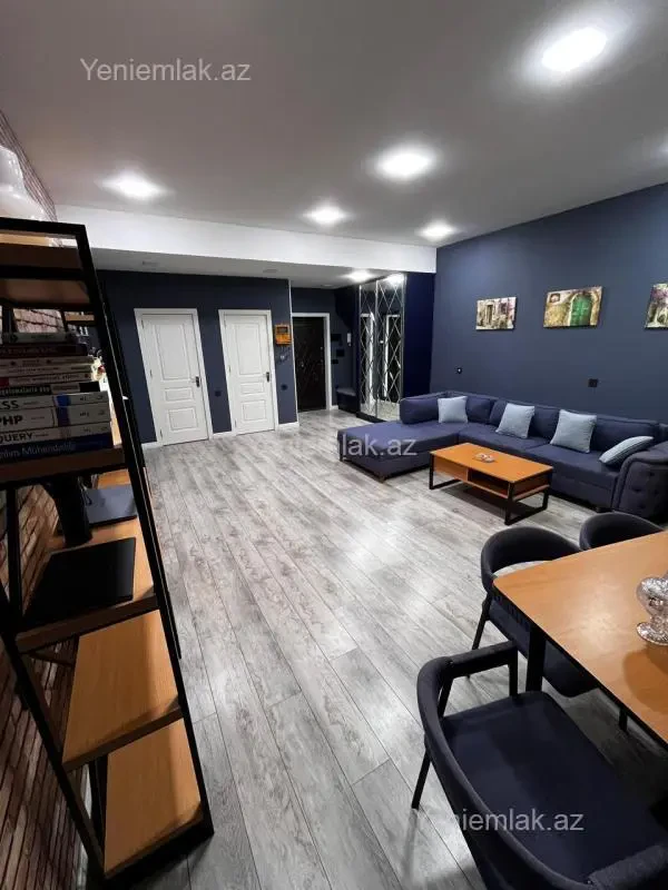 Satılır 2 otaqlı yeni tikili 90 m²