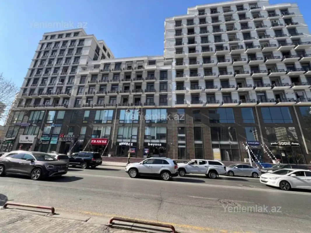 Satılır 2 otaqlı yeni tikili 80 m²