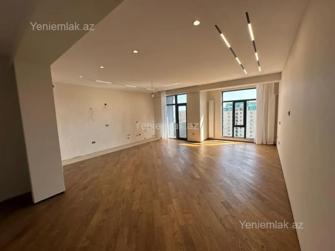 Satılır 2 otaqlı yeni tikili 84.8 m²