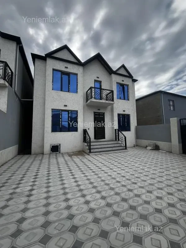 Satılır 4 otaqlı həyət evi 110 m²