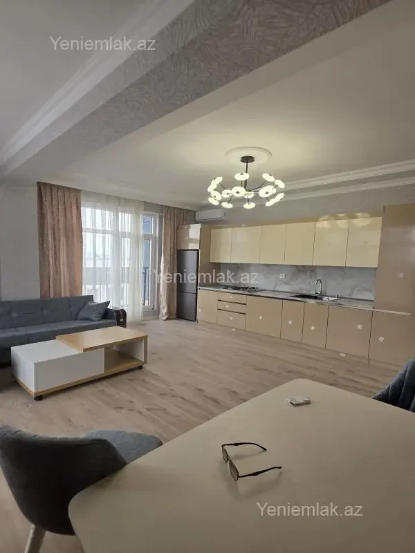 Satılır 3 otaqlı yeni tikili 86 m²