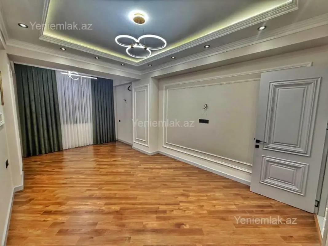 Satılır 3 otaqlı yeni tikili 95 m²