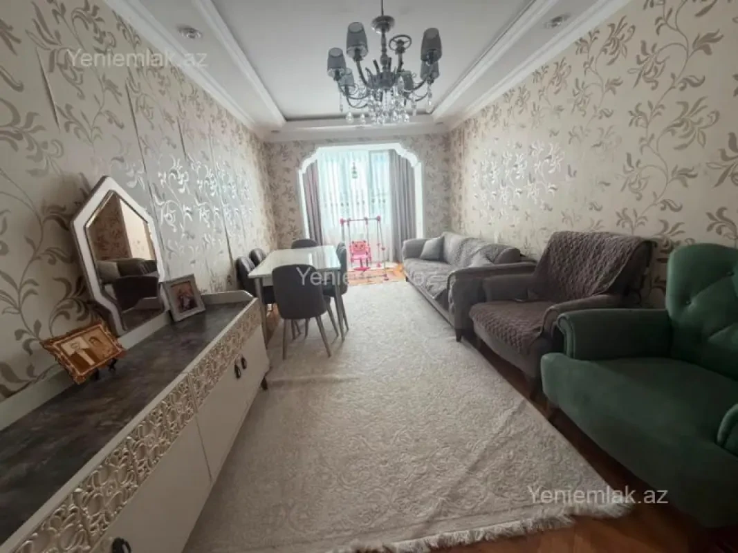 Satılır 3 otaqlı köhnə tikili 80 m²