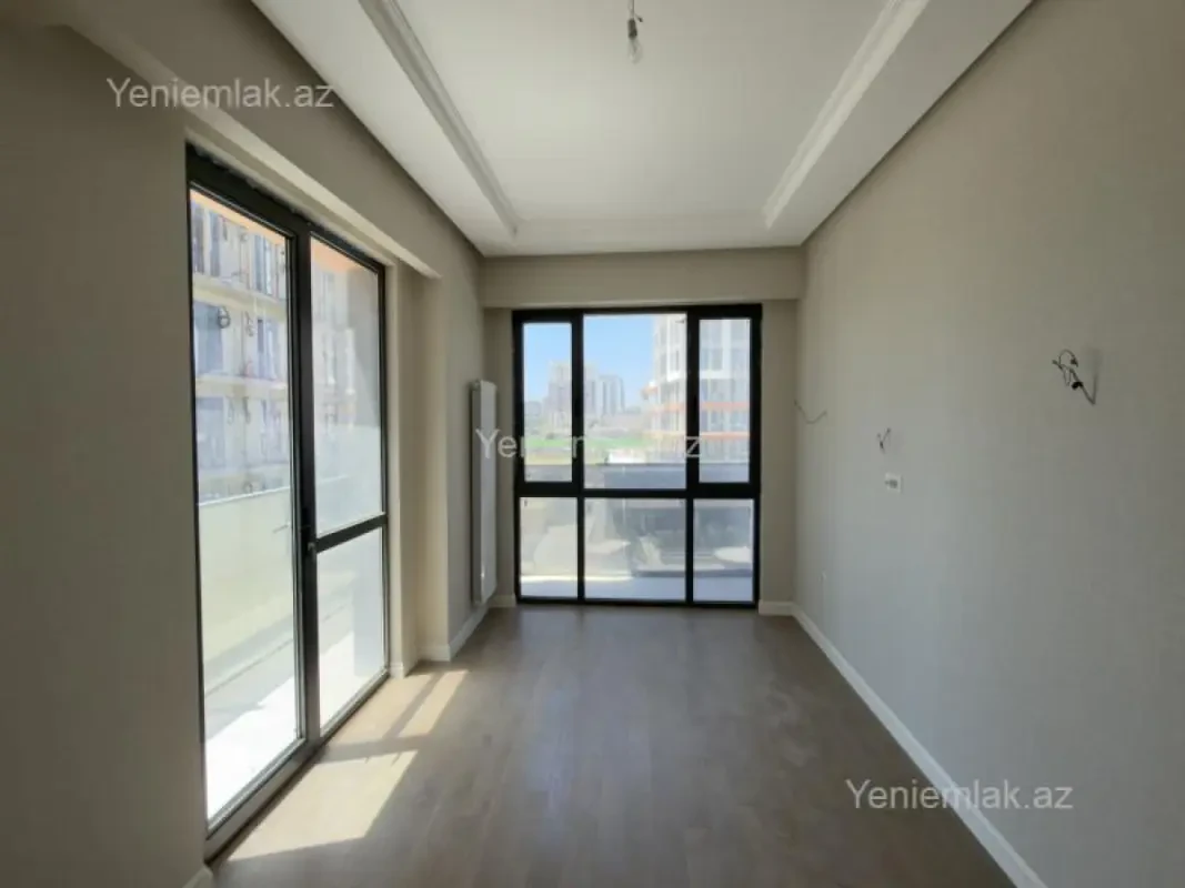 Satılır 3 otaqlı yeni tikili 98 m²