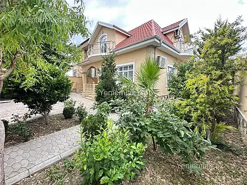 Satılır 3 otaqlı həyət evi 220 m² — Abşeron, Novxanı 3 otaq 220.00 m²