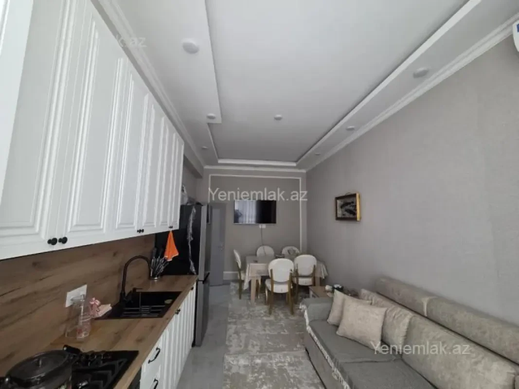 Satılır 2 otaqlı yeni tikili 61 m²