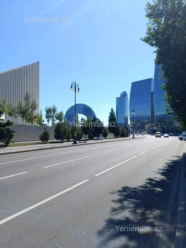 Satılır 3 otaqlı köhnə tikili 75 m²